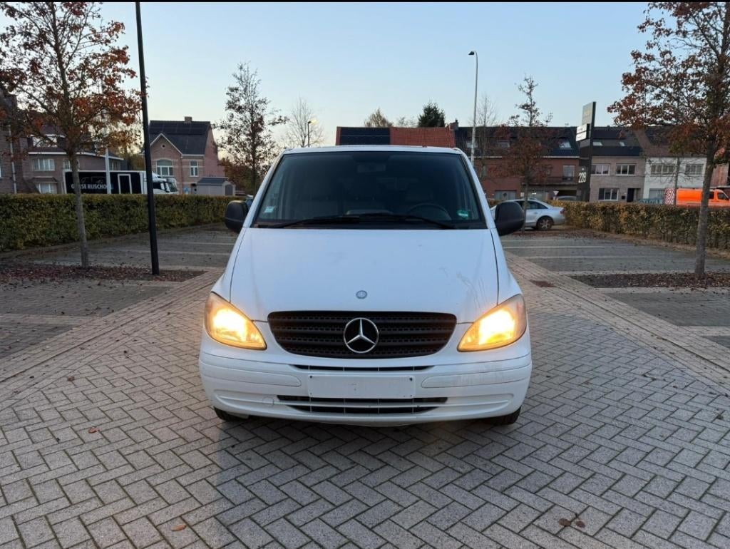 Mercedes vito dubbele cabine met 6 zitplaatsen, Auto's, Leder, Bedrijf, 6 zetels, Te koop