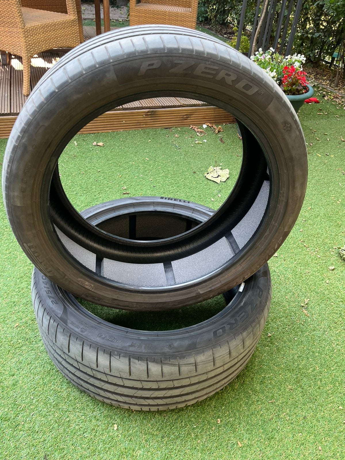 2x Pirelli pzero 275/40R22 107y 5mm, Auto-onderdelen, Ophalen, Gebruikt, 275 mm, Overige maten