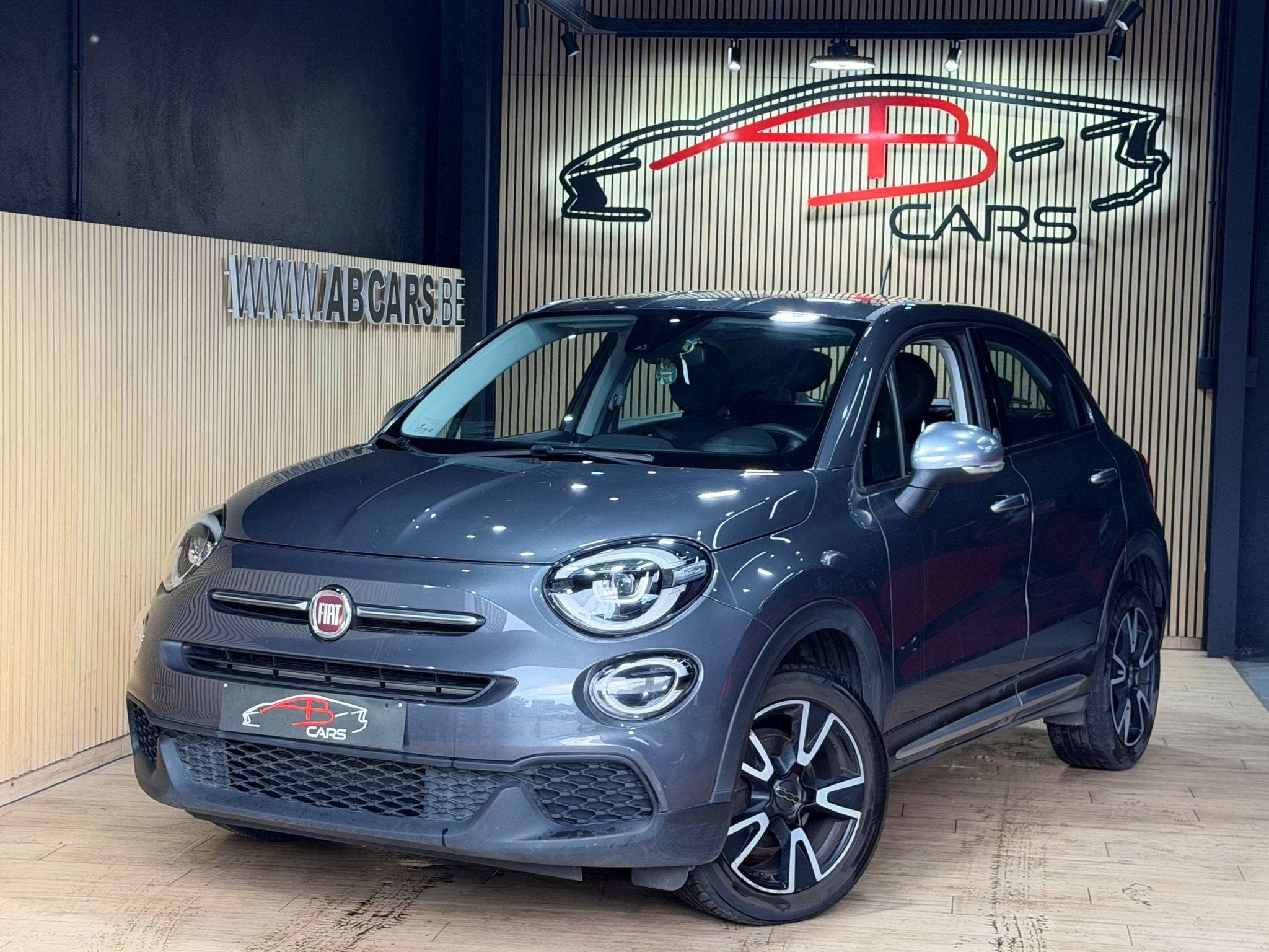 Fiat 500X 1.0I SPORT * GARANTIE 12 MOIS * (bj 2019), Auto's, Gebruikt, Euro 6, 500X, Leder