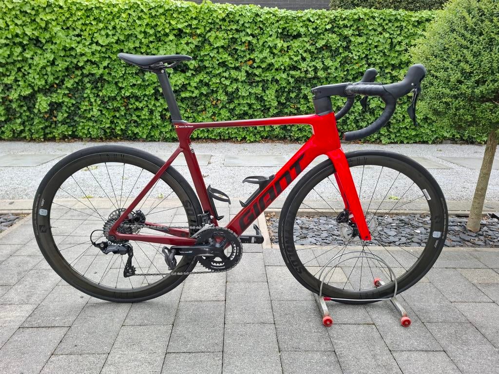 Giant propel maat Medium, Ophalen, Carbon, Giant