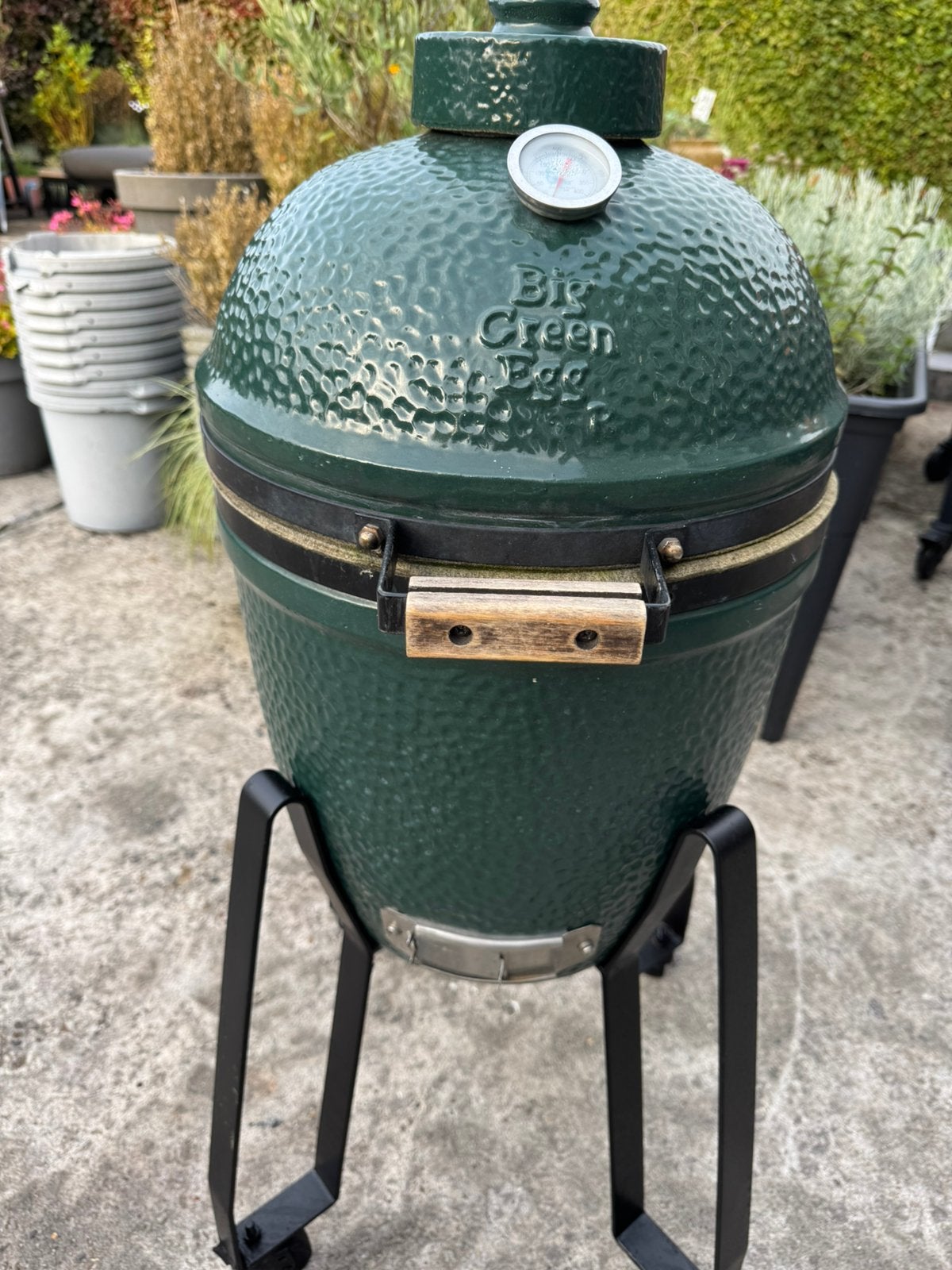 Big Green Egg small, Tuin en Terras, Ophalen, Gebruikt, Met accessoires