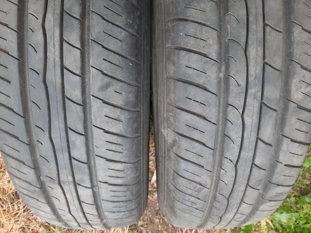 2 pneus Dunlop Sport 175/65/15, très bon état, reste + 6mm, Autos : Pièces & Accessoires, Enlèvement, Pneus été, Pneu(s)