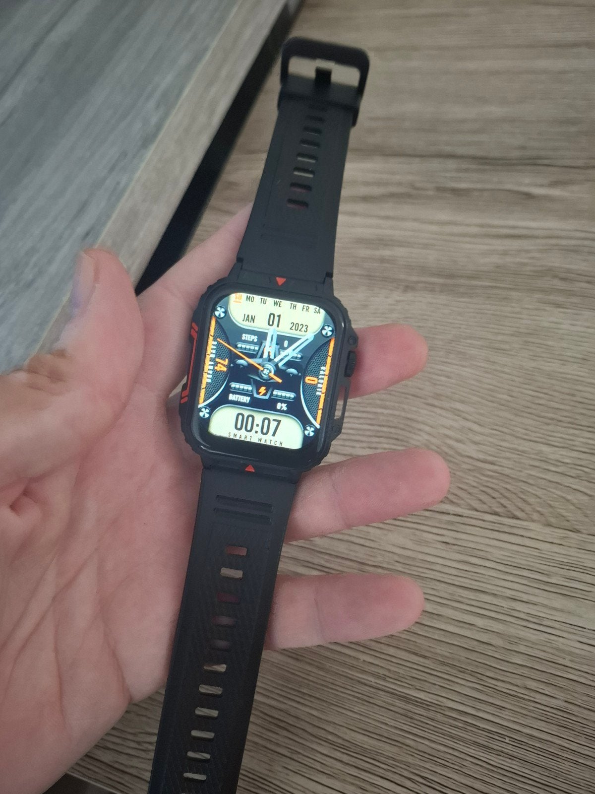 Sportwatch te koop, Ophalen, Zwart, Zo goed als nieuw, Hoogte