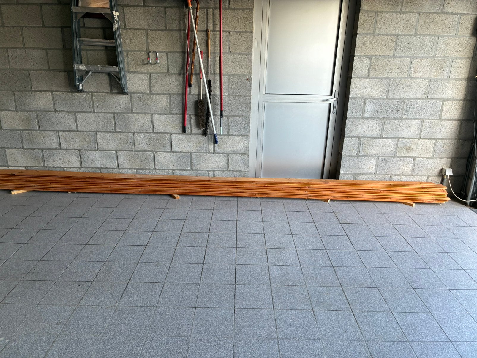 Planches en bois, longueur 480 cm, Bricolage & Construction, Neuf, Planche, 300 cm ou plus, Autres essences de bois