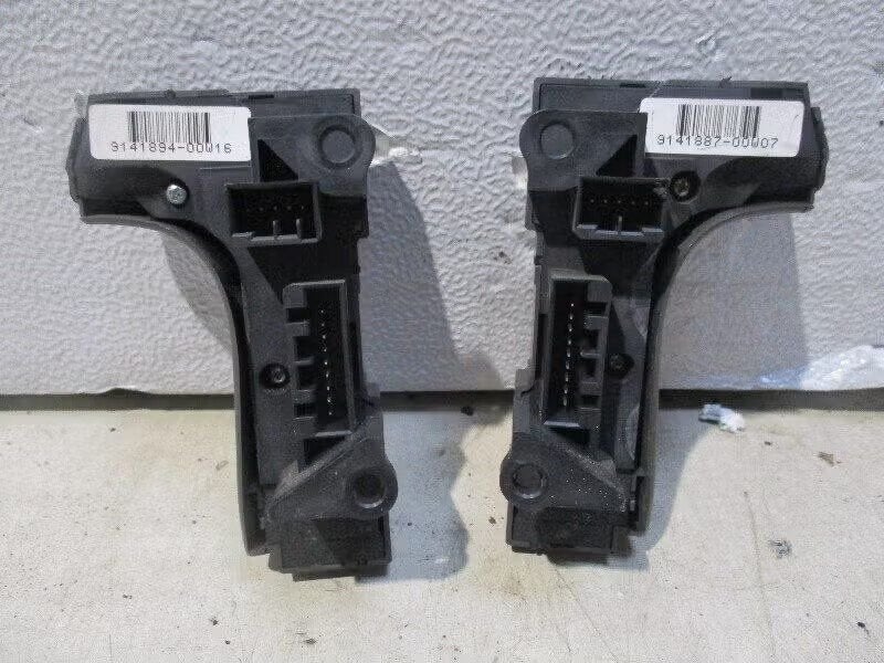 STUURWIEL SCHAKELAARS Volvo S80 (TR / TS) (9141887), Gebruikt, Info@volvocars.com, Ophalen of Verzenden, Volvo