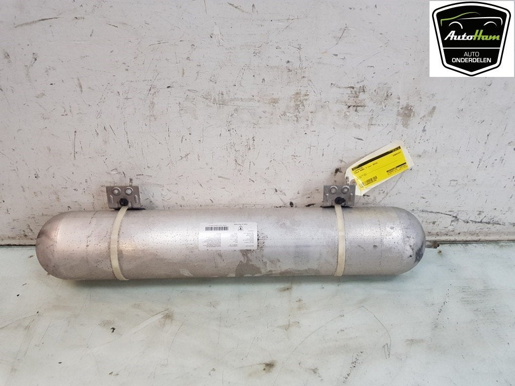 RÉSERVOIR D'AIR ABS Model X (|102792100B|147437900A|), Dhr. J. Ham, Administratie@autoham.nl, Utilisé, Autres marques automobiles