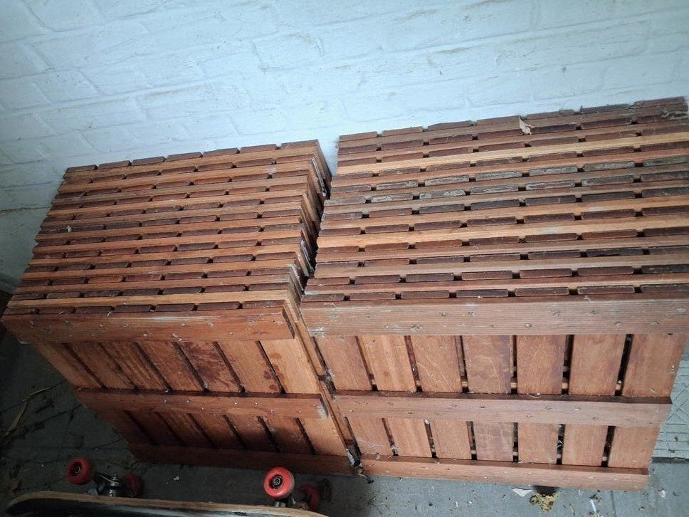 Carrelage de jardin Bankirai 50x50x24 en bon état, Jardin & Terrasse, Enlèvement, Utilisé, Bois