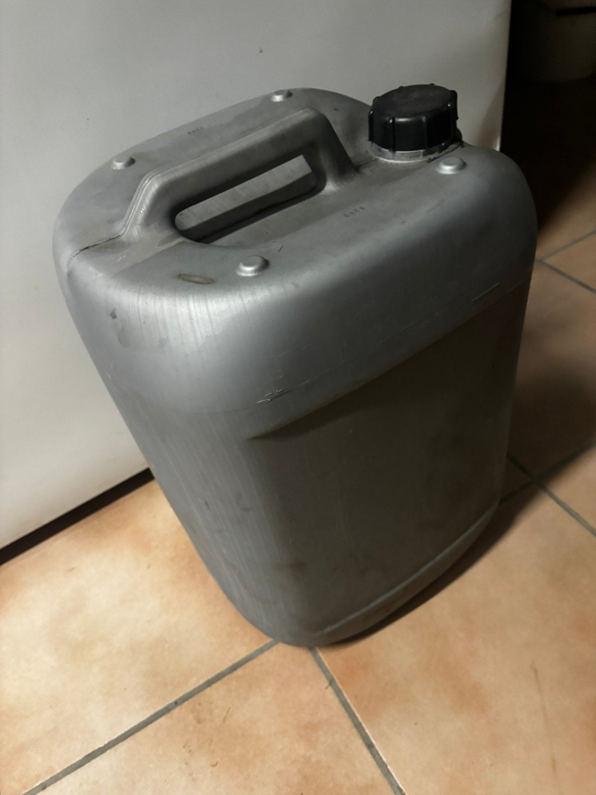 Gezocht : lege vaten van 20 of 30 liter, Diversen, Ophalen