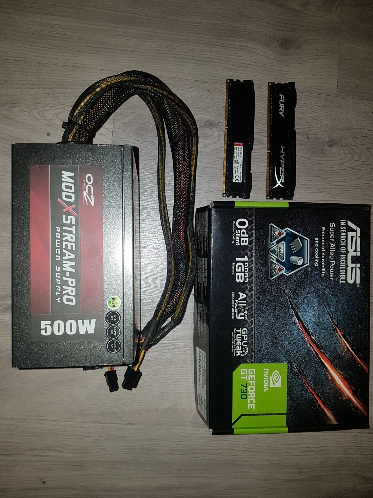 ram, carte graphique et alimentation 500w, Informatique & Logiciels, Enlèvement