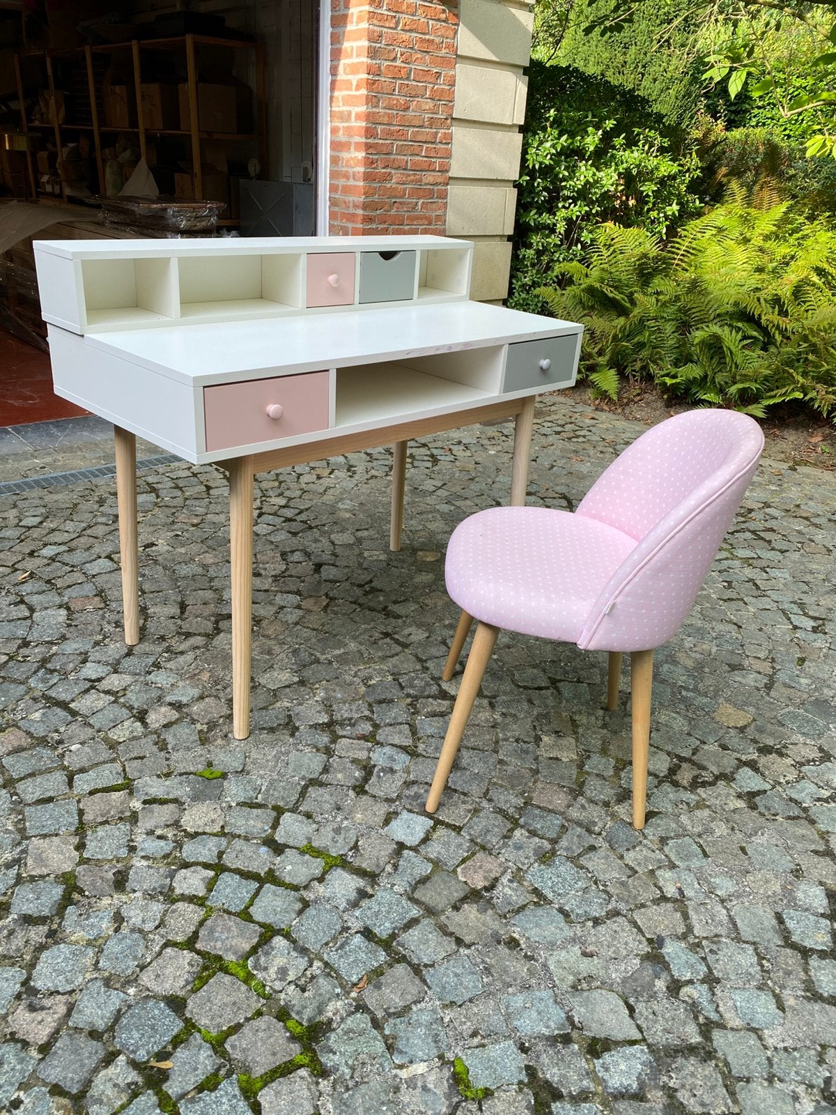 Bureau enfant Maisons du Monde avec chaise Bonton, Enlèvement, Utilisé, Autres types