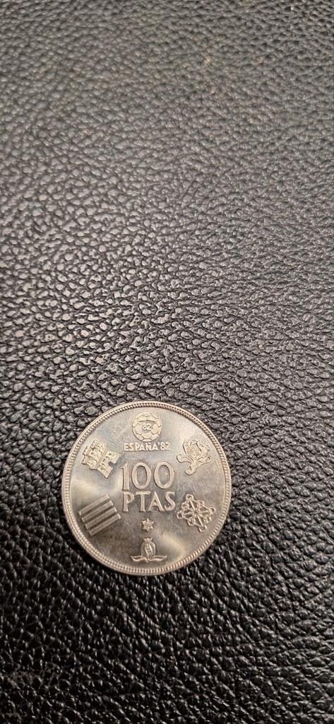 3#    Spanje 100 peseta 1980 España 82, Postzegels en Munten, Ophalen of Verzenden