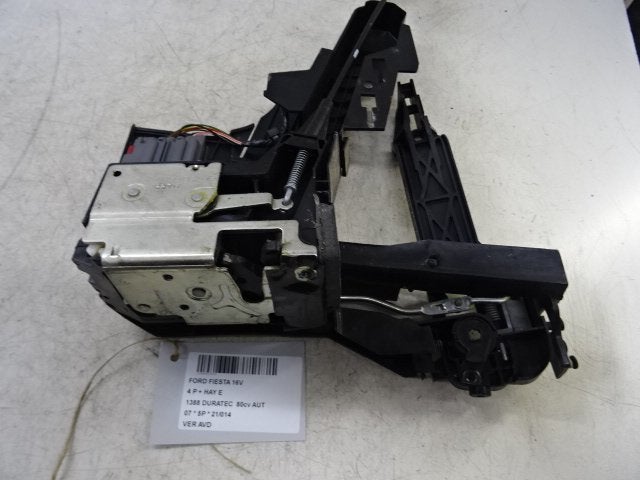 SERRURE DE PORTE AVANT DROITE Ford Fiesta 5 (JD / JH), Autos : Pièces & Accessoires, Utilisé, Avant, Ford