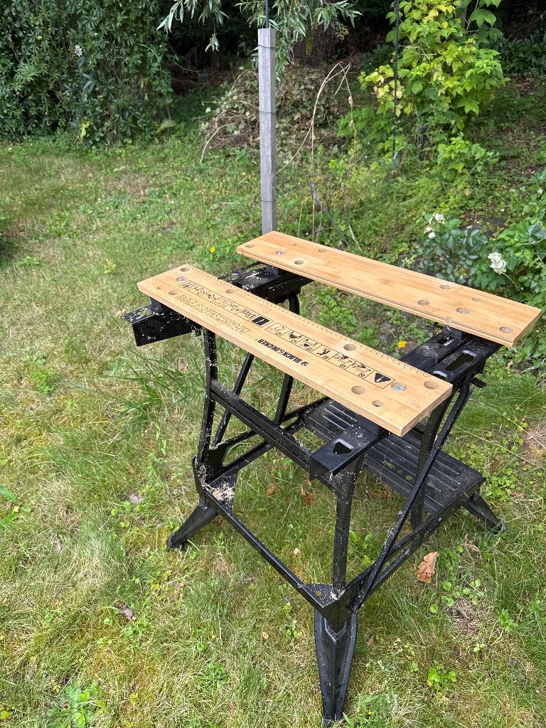Werkbank Black and Decker, Ophalen, Gebruikt, Minder dan 70 cm, Inklapbaar