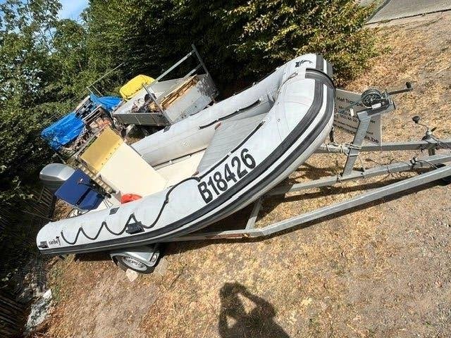 boot RIB 5,20m / Mariner 50pk / nieuwe kantelbare trailer, Watersport en Boten, Rubberboten, Gebruikt, 5 m, 2 m, Peddels