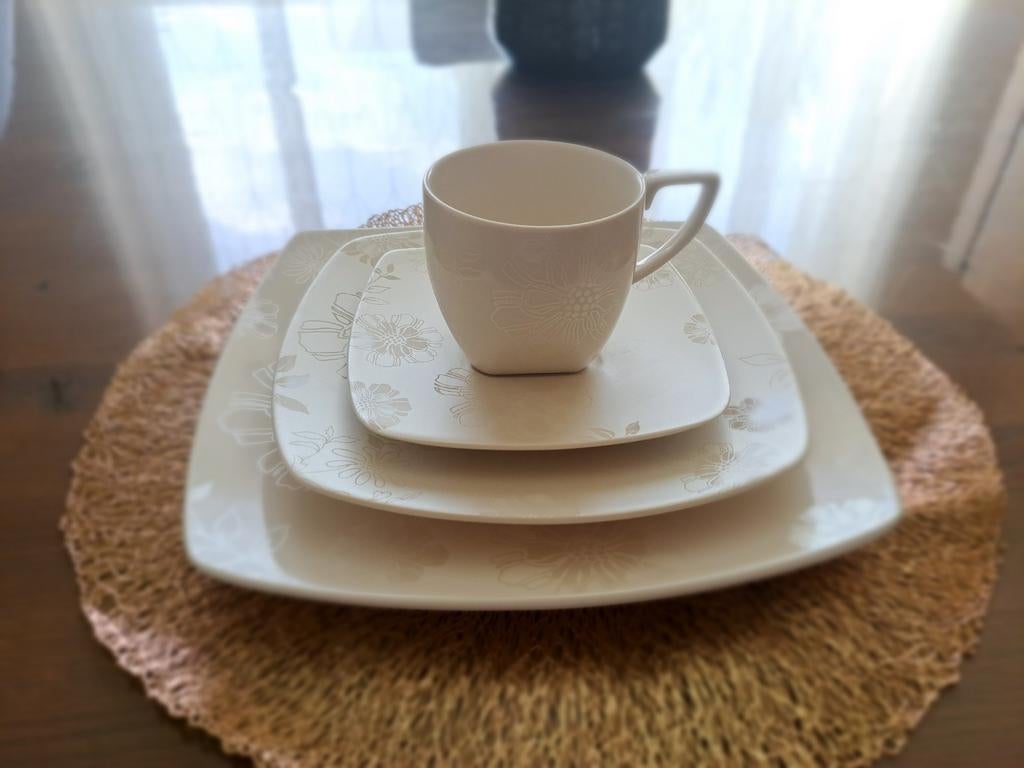 Servies 12 personen, Ophalen
