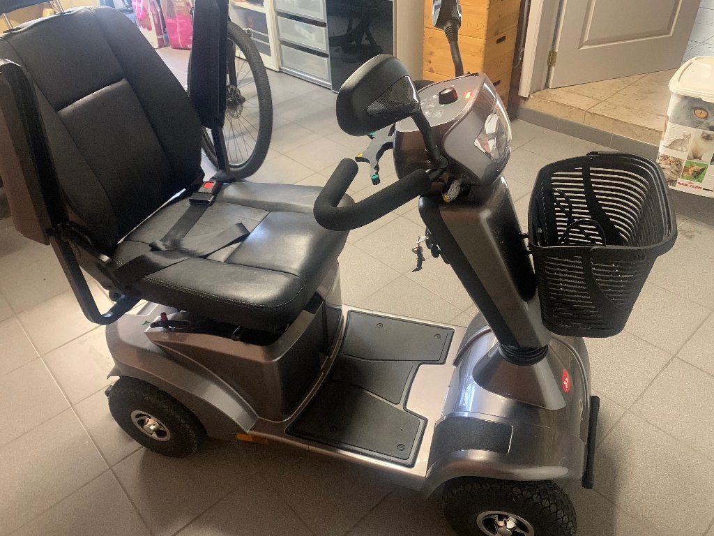 Mindervalide scooter, Fietsen en Brommers, Ophalen, Zo goed als nieuw, Overige merken
