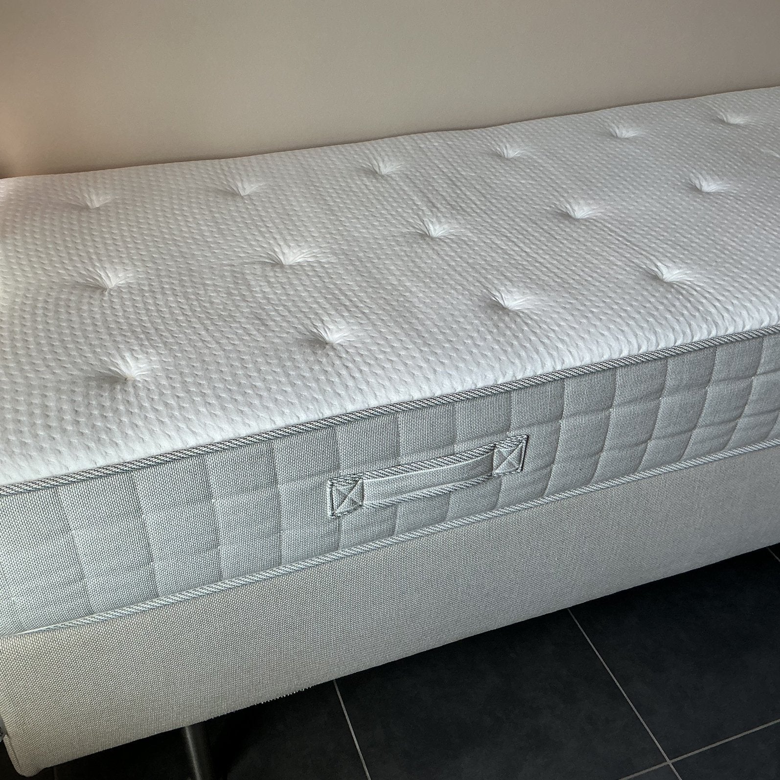 Boxspring, Ophalen, Eenpersoons, Zo goed als nieuw, 80 cm