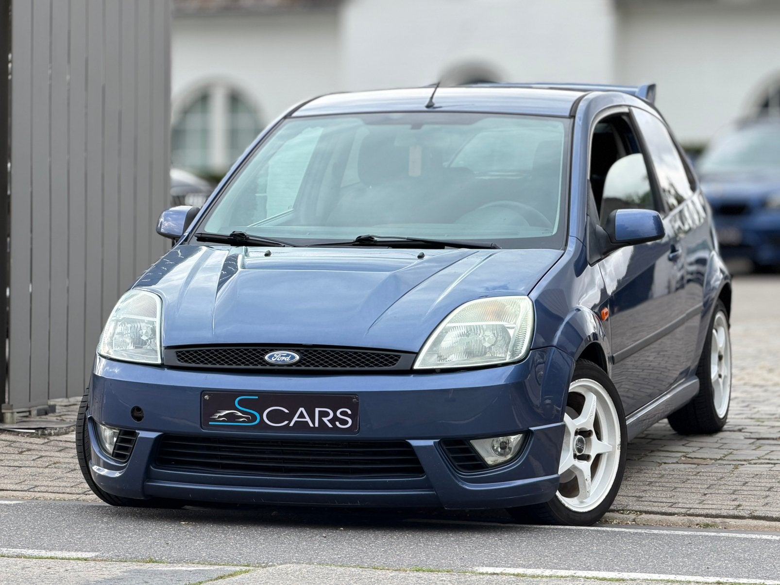 Ford Fiesta 1.6i ** Airco ** S - Uitvoering ** Garantie **, Auto's, 1599 cc, 4 cilinders, Airbags, Bedrijf