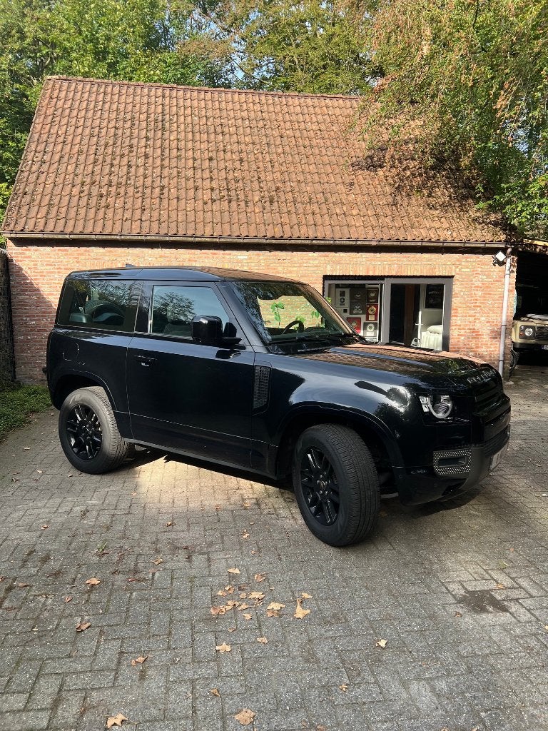 Land Rover Defender 90 D200 X-Dynamic S – slechts 12.700 km, Auto's, Automaat, Leder, Diesel, Vierwielaandrijving