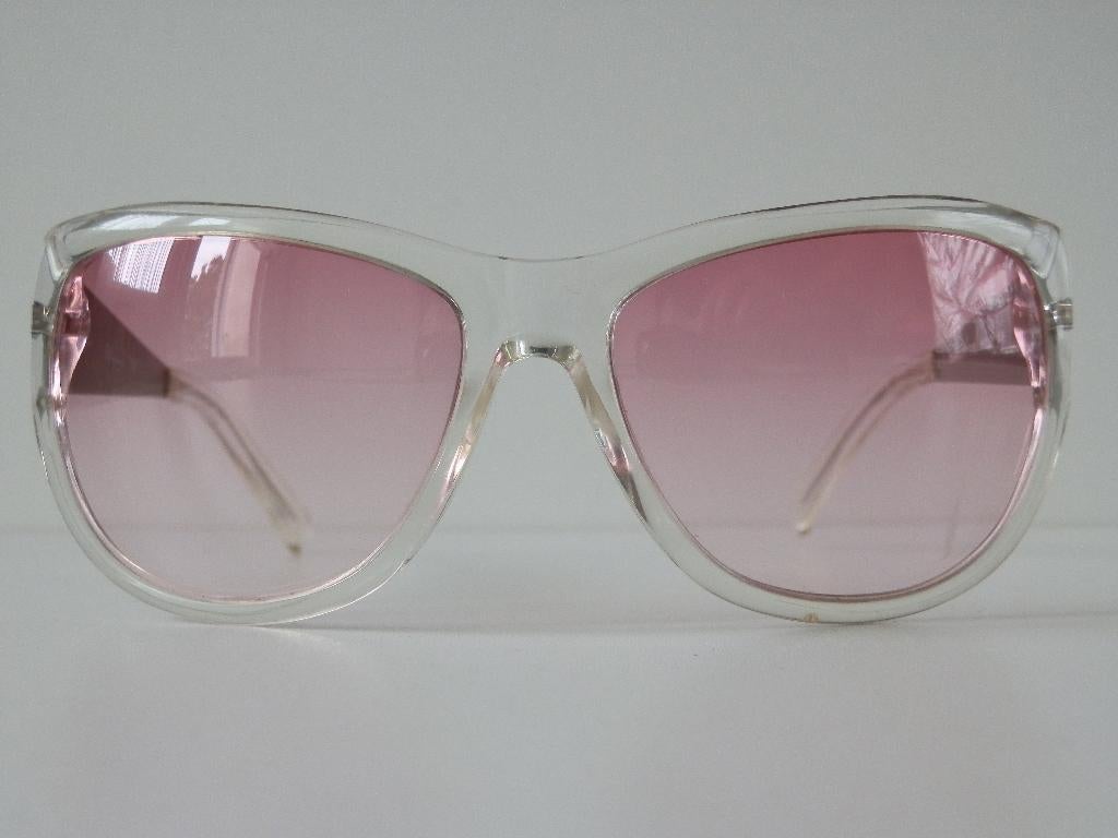 Blumarine zonnebril. BM96271., Handtassen en Accessoires, Zonnebrillen en Brillen | Dames, Overige merken, Zonnebril, Overige kleuren