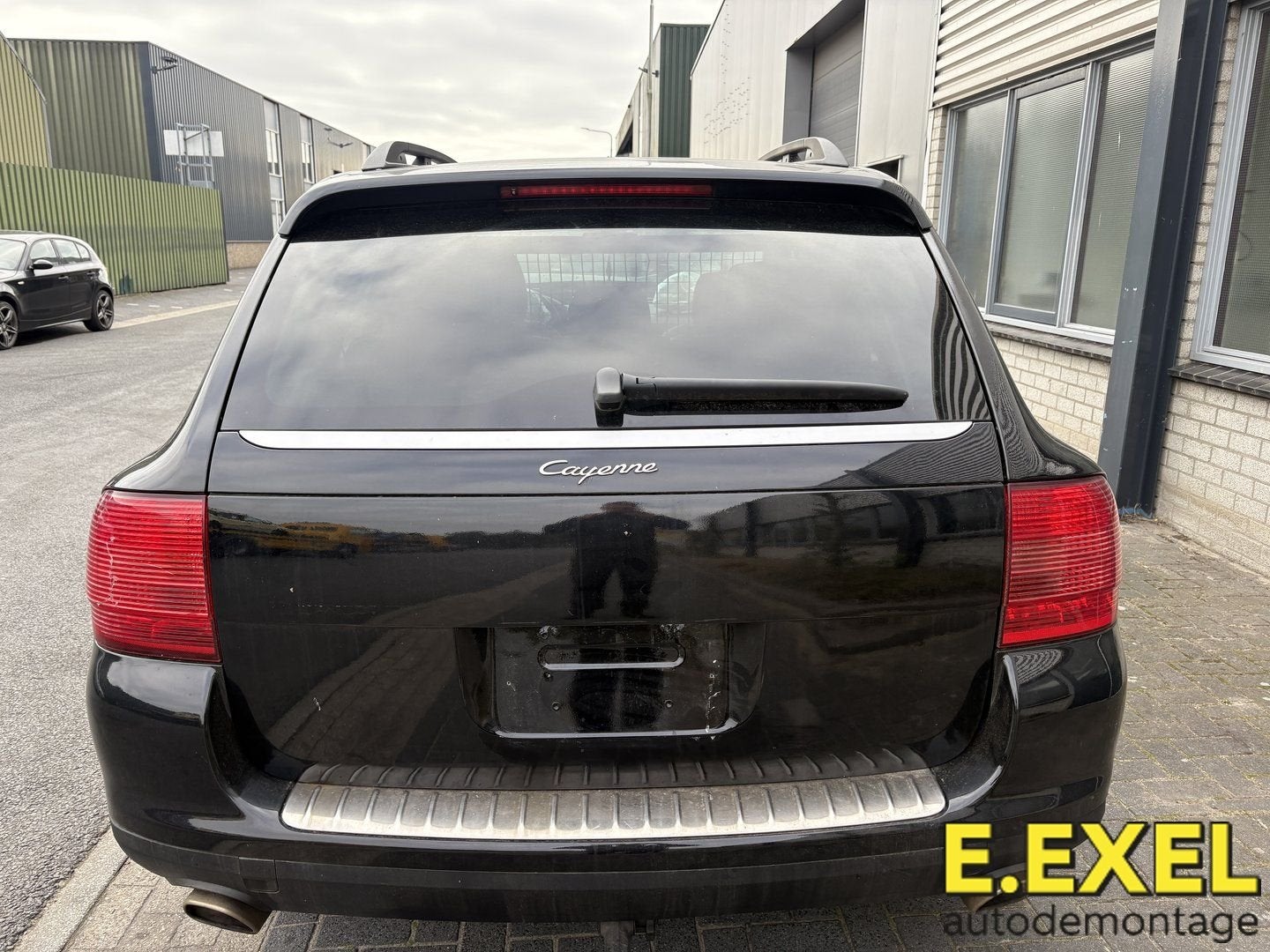 Achterklep Porsche Cayenne 9PA 2002-2007 Zwart, Arrière, -, Origine de la pièce connue, Porsche