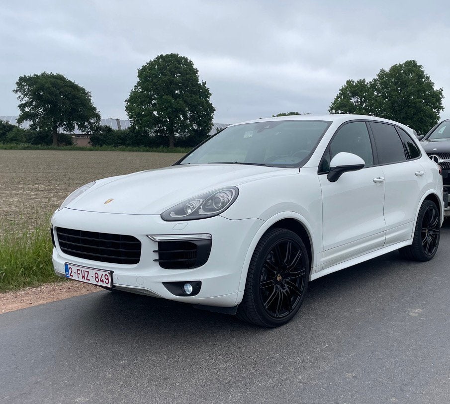Belle Porsche Cayenne GTS blanche 3.0D euro6, Cuir, Cayenne, Achat, Volant chauffant