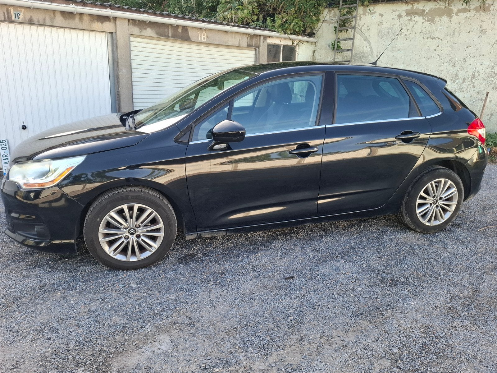 CITROËN C4 1.6 HDI 1ER PROPRIÉTAIRE  CARNET, Euro 5, Achat, Entreprise, Capteur de stationnement