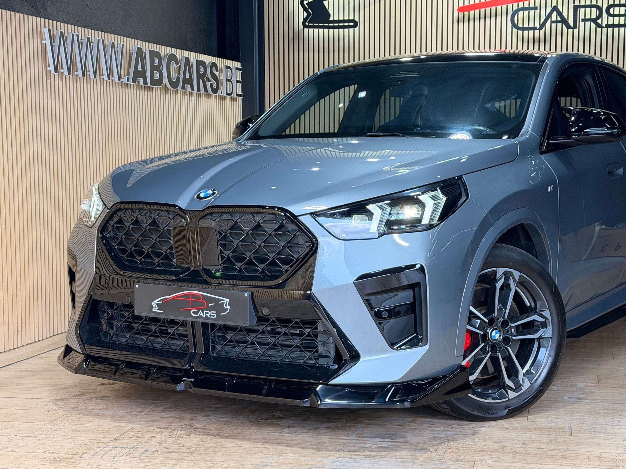 BMW X2 1.5iAS sDrive20 MHEV * PACK M PERFORMANCE * GAR 12 MO, X2, Gebruikt, Zwart, 136 pk