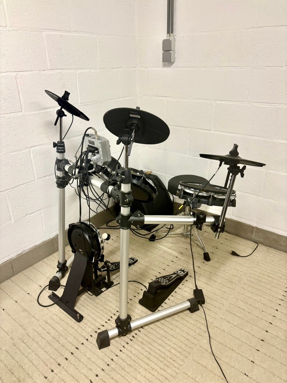 Millenium MPS-150X E-Drum Monitor Bundle – Zo goed als nieuw, Musique & Instruments, Batteries & Percussions, Enlèvement ou Envoi