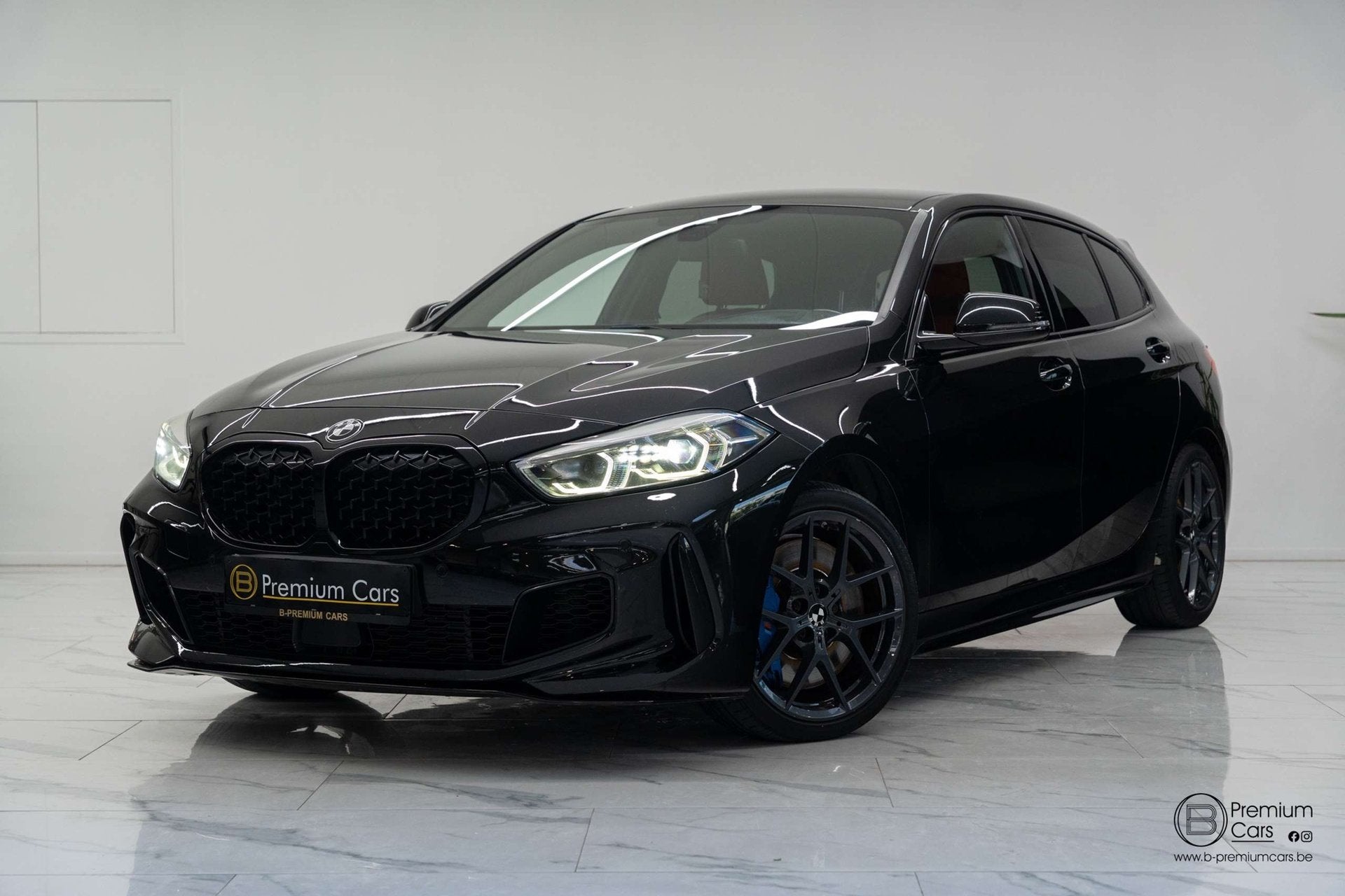 BMW 135 i xDrive! M Performance Pack! Camera! Garantie!, Autos, Achat, Entreprise, Entretenue par le concessionnaire, https://public.car-pass.be/vhr/c0b4c556-bcae-4621-a710-18a97d7cdc7c