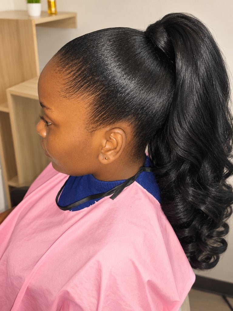 ponytail,chignong,lissages, tresses , tissages, Se rend à domicile, Coiffures de mariage