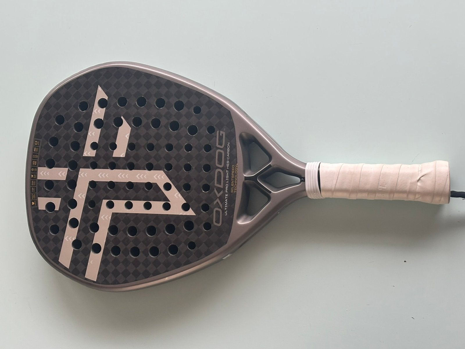 Oxdog ultimate pro light padel racket, Sports & Fitness, Enlèvement ou Envoi, Utilisé, Raquette de padel