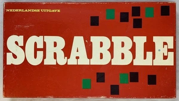 Vintage SIO Scrabble bordspel Rode Doos Houten Letters spel, Een of twee spelers, Verzenden, Zo goed als nieuw, HASBRO