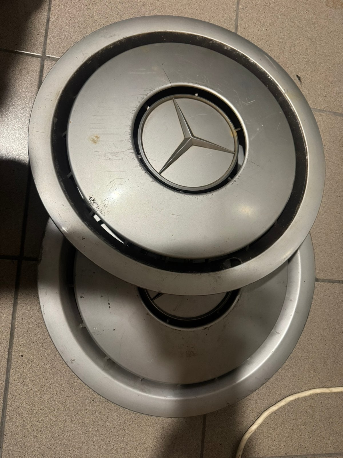 2 enjoliveurs mercedes vintage, Enlèvement, Comme neuf