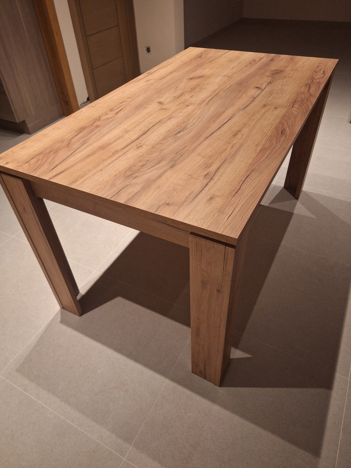 eettafel nieuw 140 × 80cm, Huis en Inrichting, Ophalen