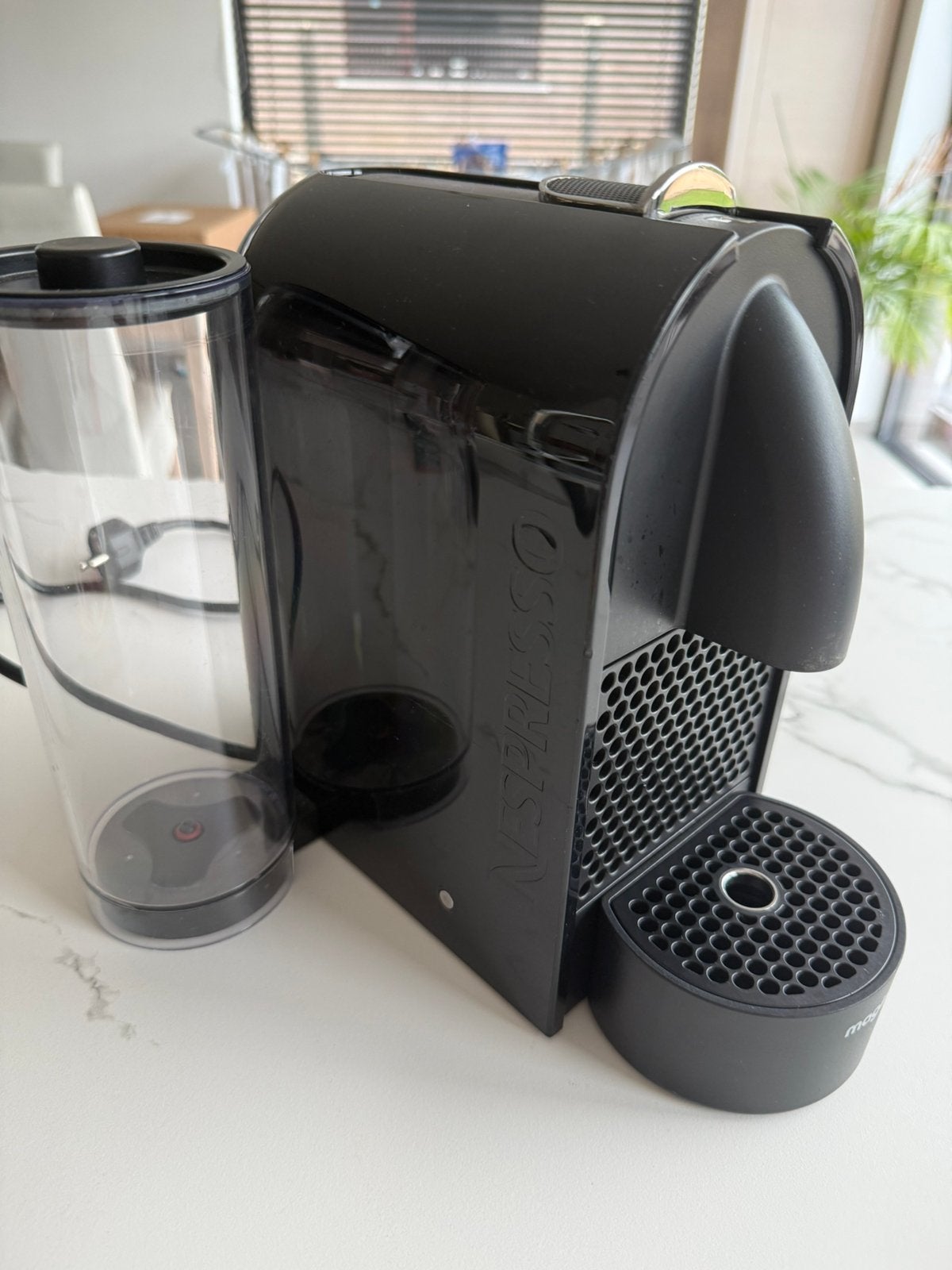Nespresso Magimix, Machine à espresso, Dosettes et capsules de café, 1 tasse, Enlèvement
