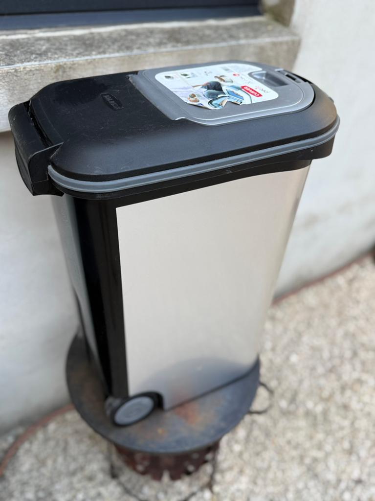 Curver Petlife 54 liter voedselcontainer huisdier hond kat, Enlèvement