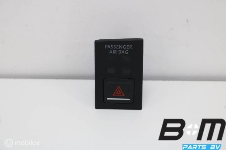 Hazard light switch VW Golf 7 RHD 5G2919225, Gebruikt