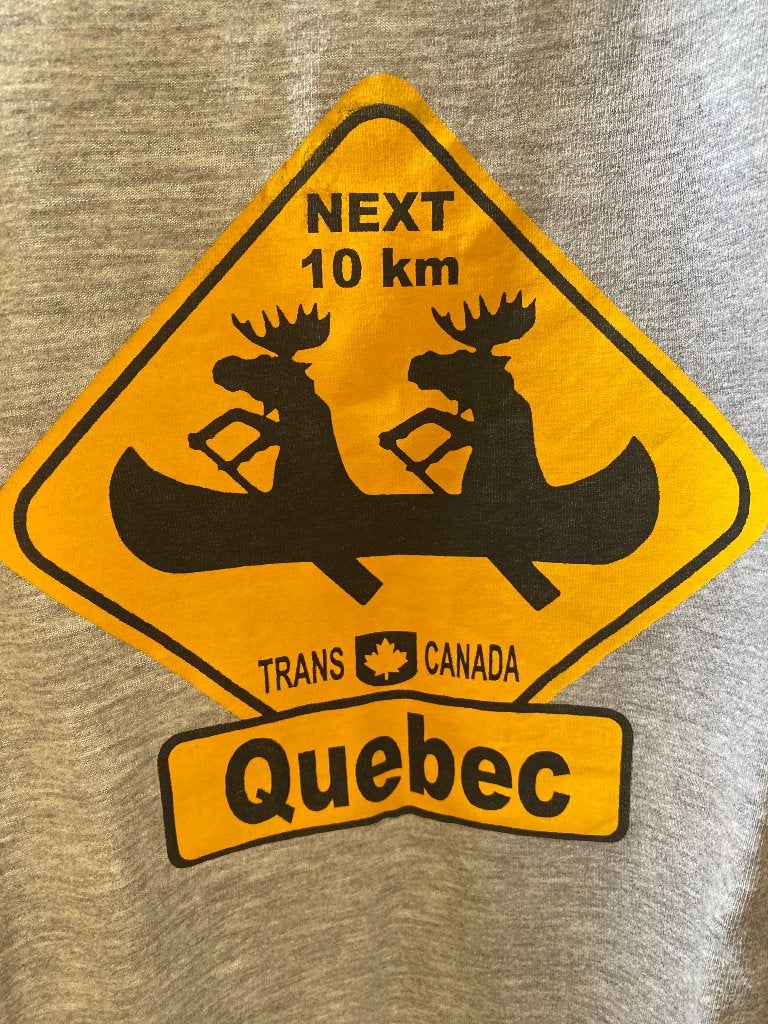T-shirt van Quebec, Ophalen of Verzenden, Gedragen, Maat 38/40 (M), Grijs