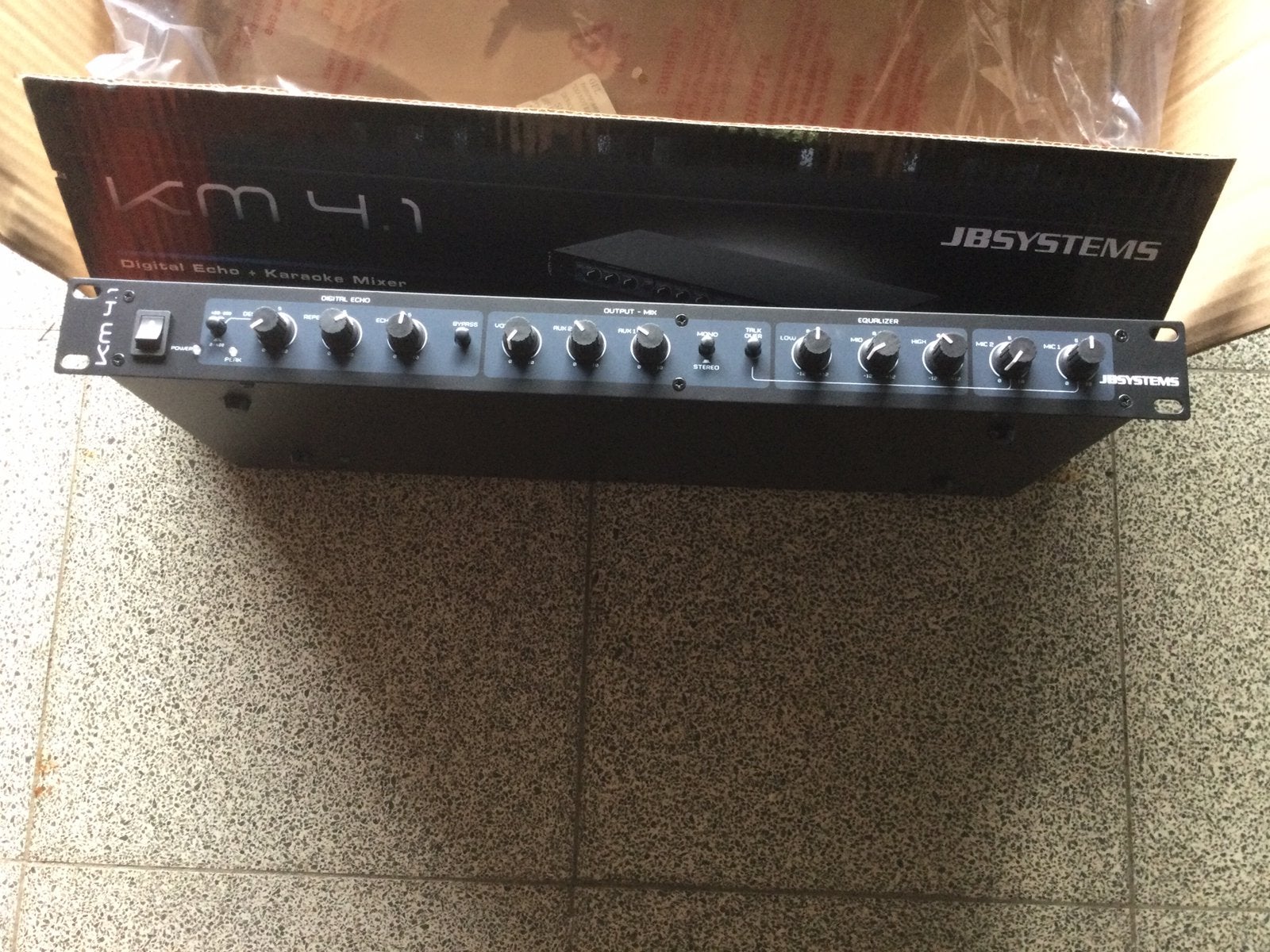 JBsystems KM 4.1 digital echo + Karaoke mixer, Audio, Tv en Foto, Professionele apparaten, Ophalen of Verzenden, Nieuw