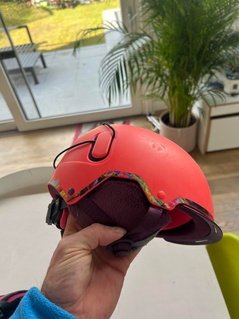 Skihelm 2 te koop of apart, Ophalen, Zo goed als nieuw