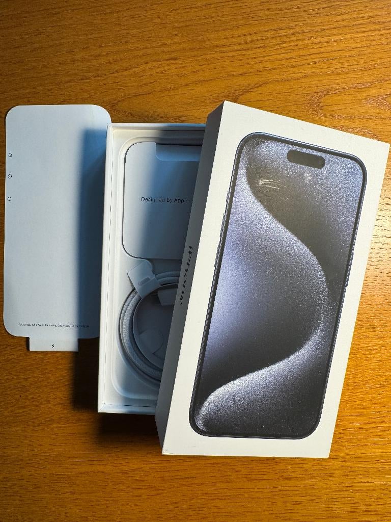 iPhone 15 Pro Blue Titanium 128 Gb parfait état, Télécoms, Téléphonie mobile | Apple iPhone, 128 GB, 88 %, Comme neuf, Enlèvement