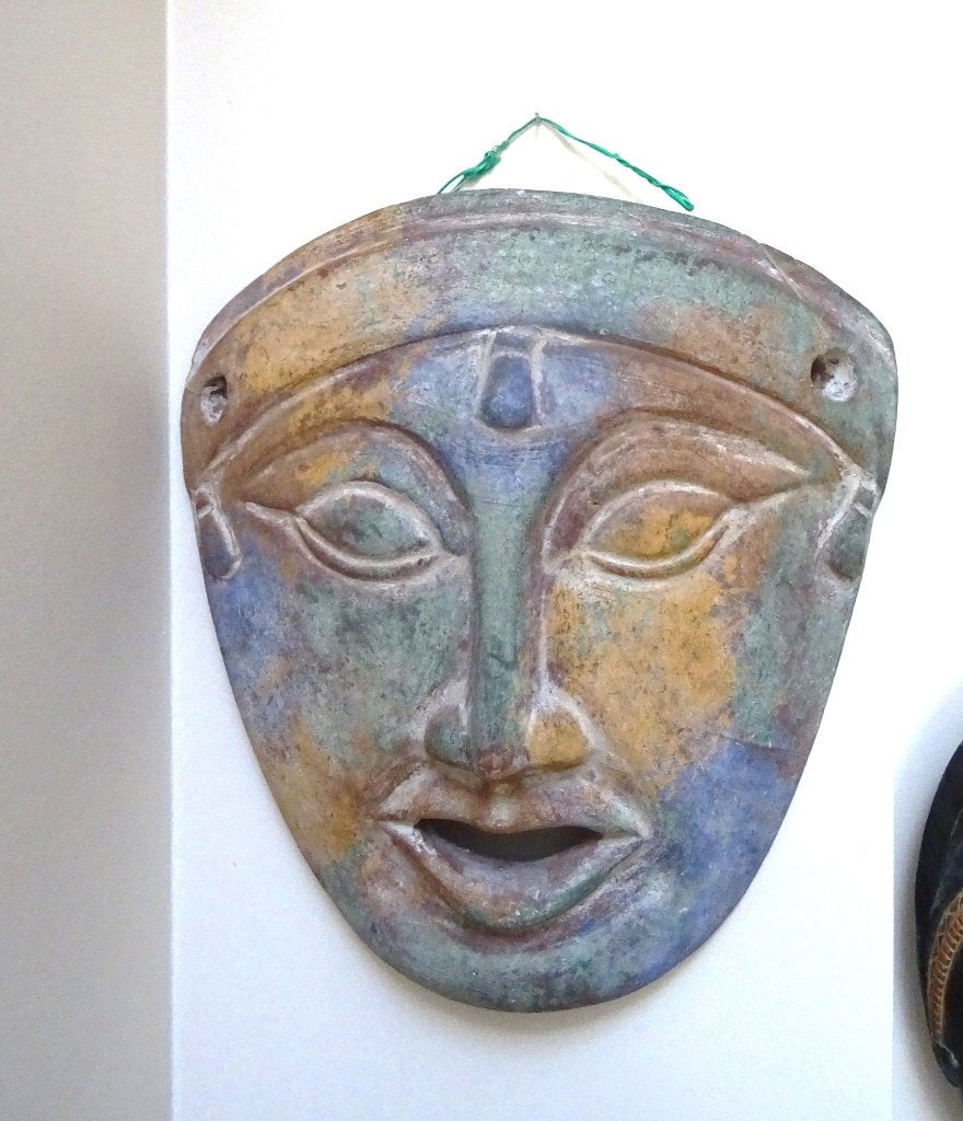 Mexique : superbe masque mural, artisanat. 27 x 25 cm, Antiquités & Art, Art | Art non-occidental, Enlèvement ou Envoi, Pierre/céramique