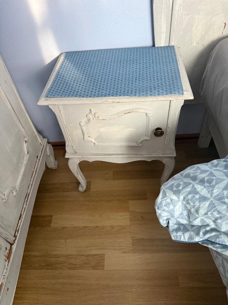 KLEDINGKAST EN BED MET NACHTKASTJES, Huis en Inrichting, Slaapkamer | Complete slaapkamers, Ophalen, Gebruikt, Patiné