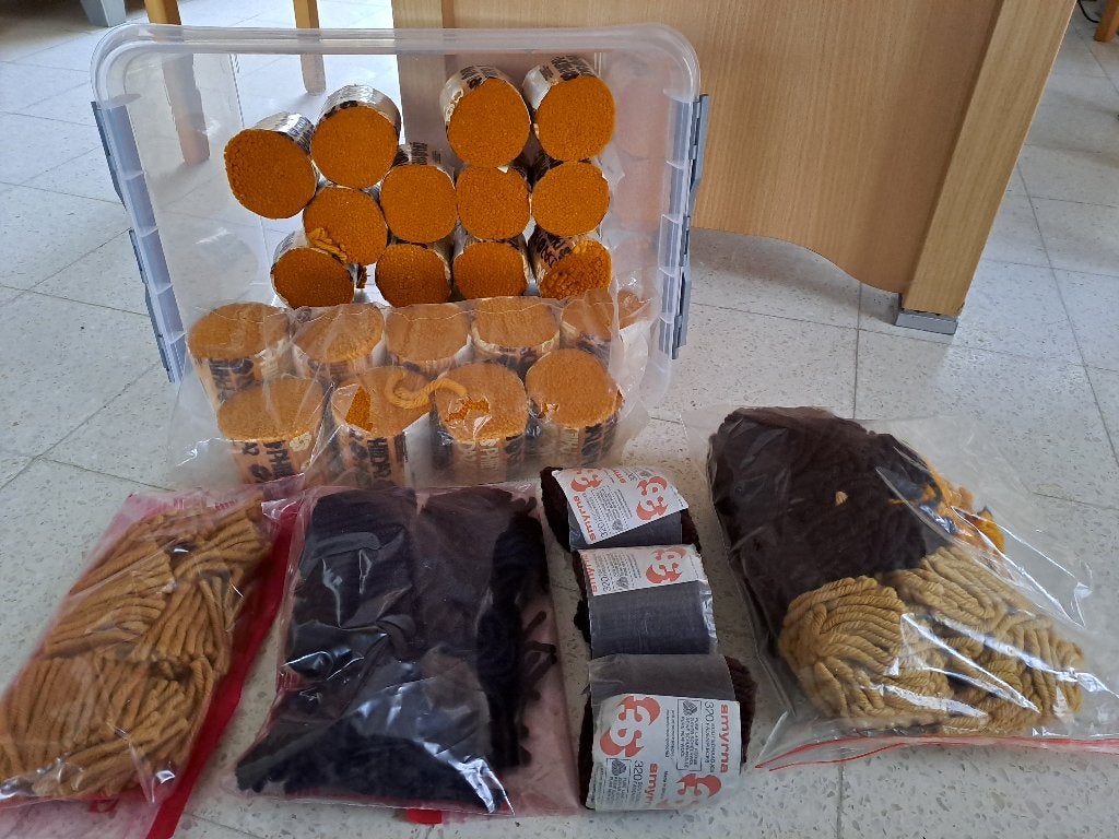 Pakket garen voor smyrna, Ophalen of Verzenden, Nieuw, Wol of Garen