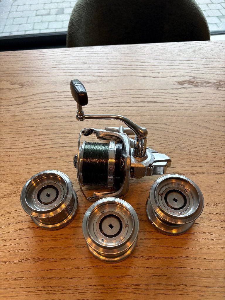 Shimano Ultegra XSC karpermolen + extra spools, Ophalen of Verzenden, Gebruikt, Molen