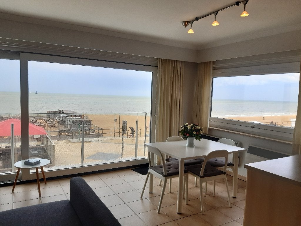 Hoekappartement zeedijk Middelkerke, Huisdier toegestaan, Antwerpen of Vlaanderen, Appartement, 1 slaapkamer