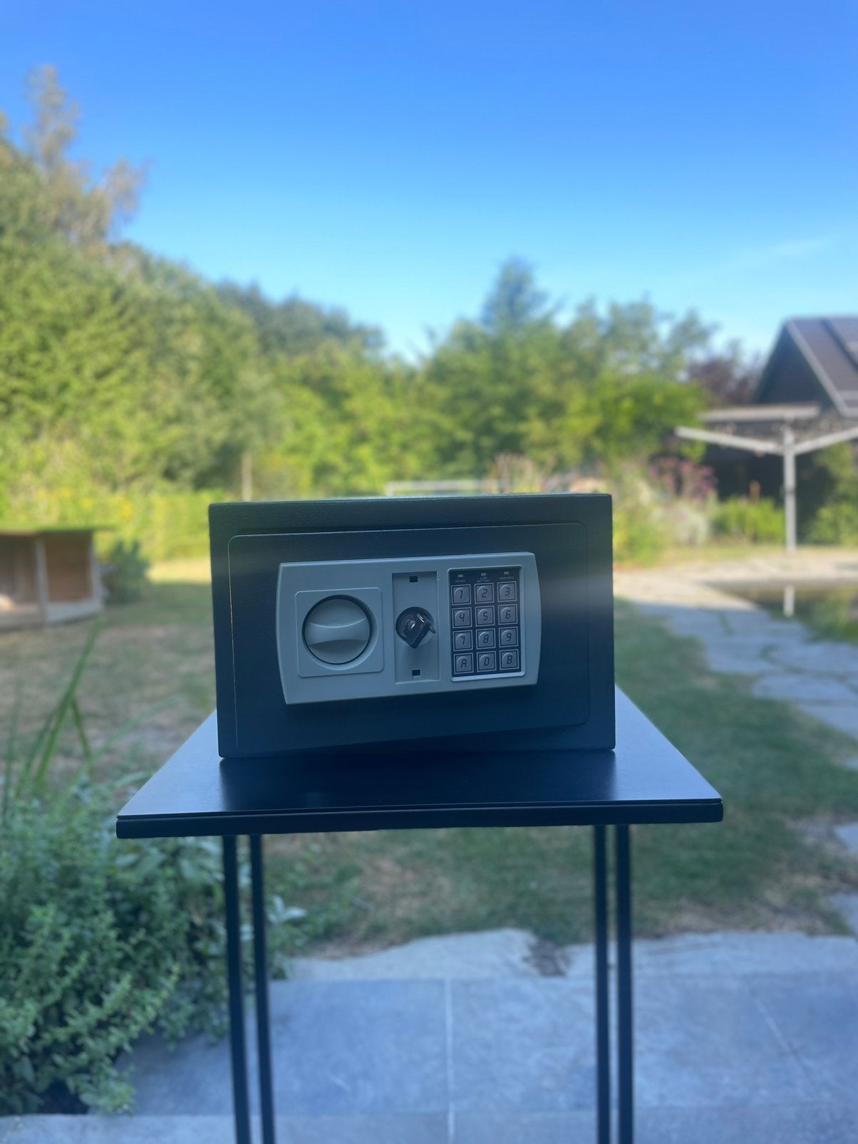 Elektronische kluis met code + sleutel