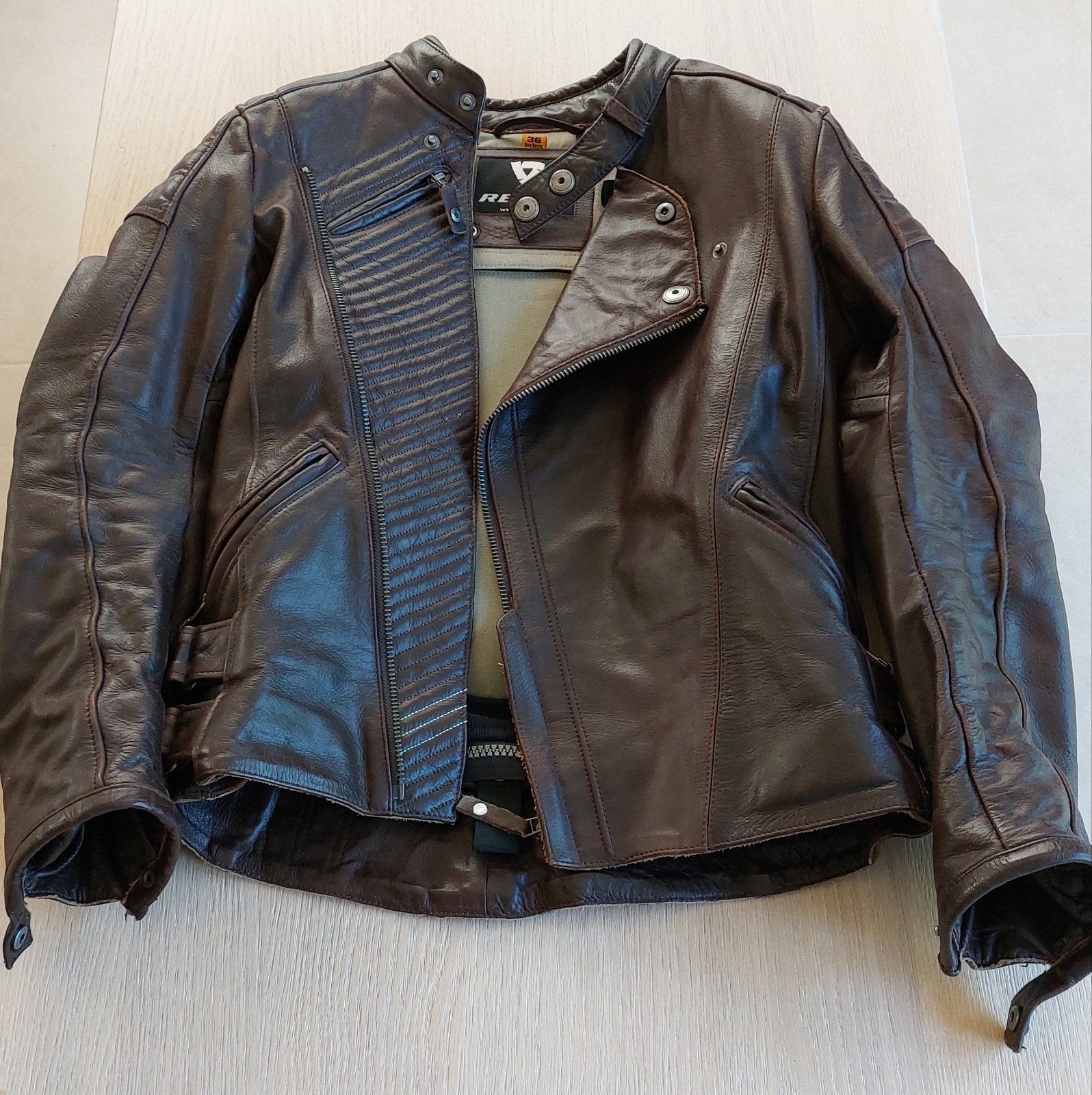 Revit dames motorjas maat 36, Motoren, Ophalen, Dames