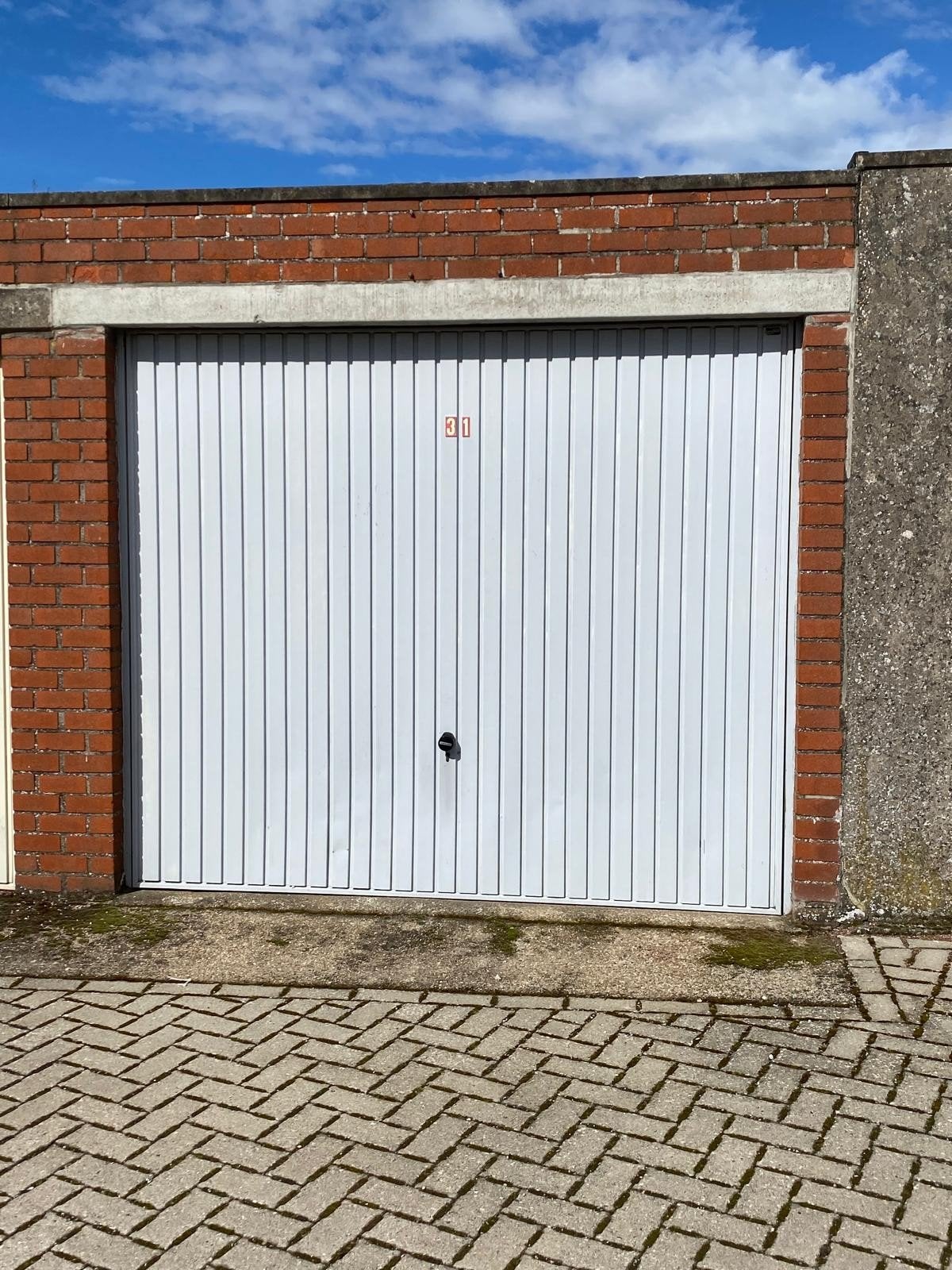 Autobox  te huur